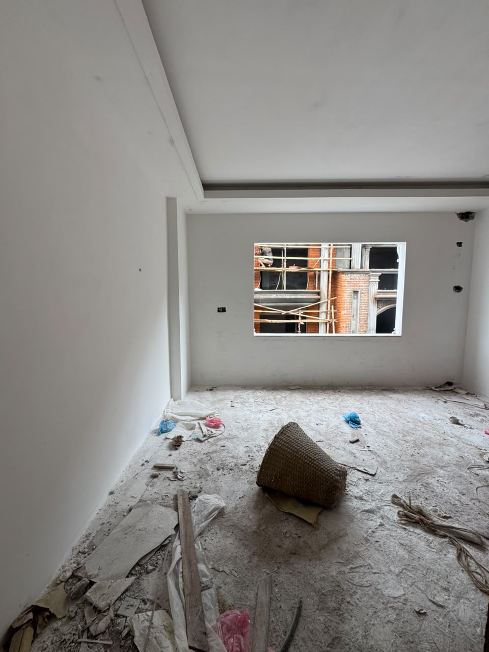 property-image
